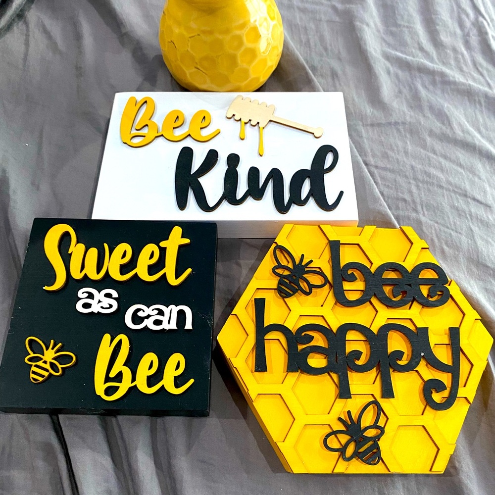 Custom Bee 4 piece set. Never used